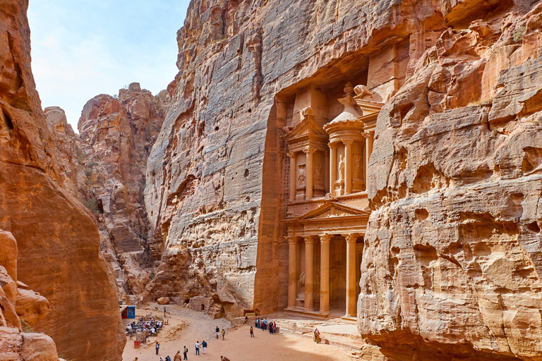 Dead Sea: Petra and Wadi Rum Day Trip with Jeep Tour