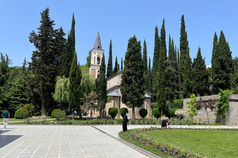 Authentic Kakheti Wine Tour: Tasting & Sighnaghi Wine Tunnel