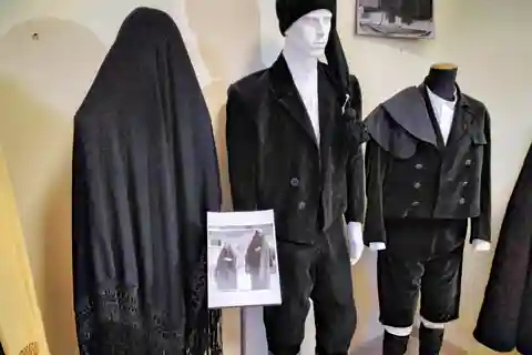 Buscemi,Palazzolo: ecomuseo antropologico, pranzo tipico