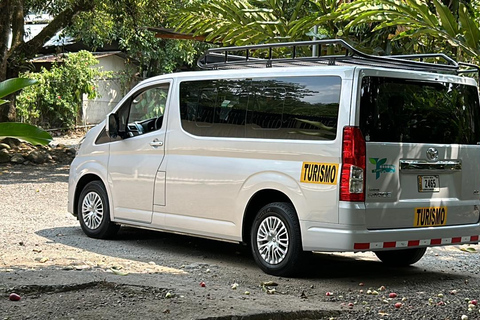 Transporte de Tortuguero &quot;La Pavona&quot; para San José