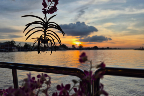 Bangkok: Horizon Yacht Dinner Cruise