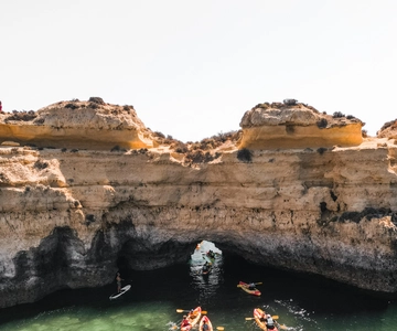 Albufeira: Kayak Tour of Hidden Caves and Secret Beaches