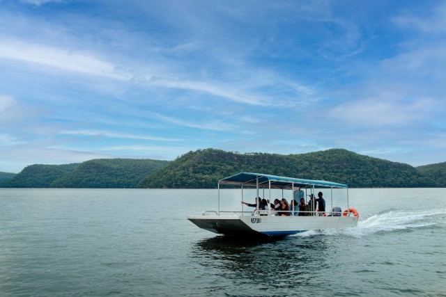 Visit Mooney Mooney Pearl & Oyster Farm Hawkesbury River Cruise in Central Coast