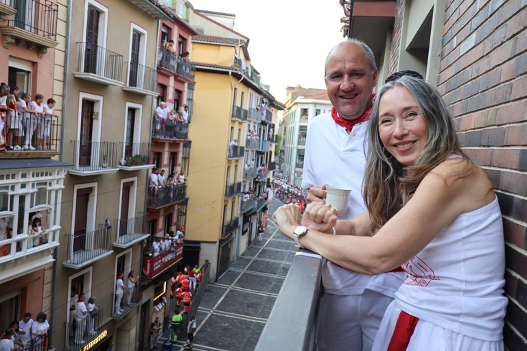 Pamplona Bulls: Balcony View & Gourmet Breakfast
