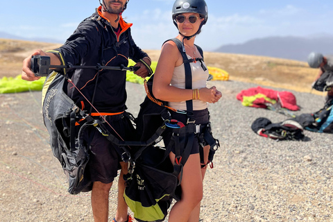 Avventura a Marrakech: parapendio, giro in cammello e colazione