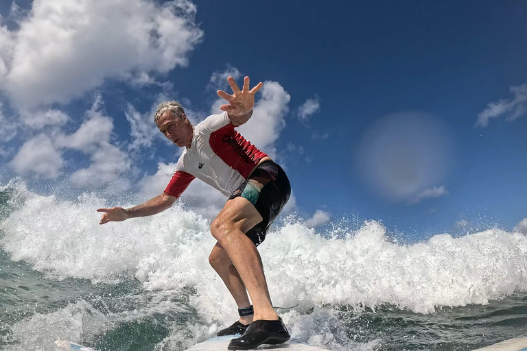 Waikiki:Aula de surf de 1ª classe 90min Não é necessária experiência