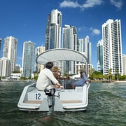 Gold Coast: Electric Picnic Boat Rental From Isle of Capri