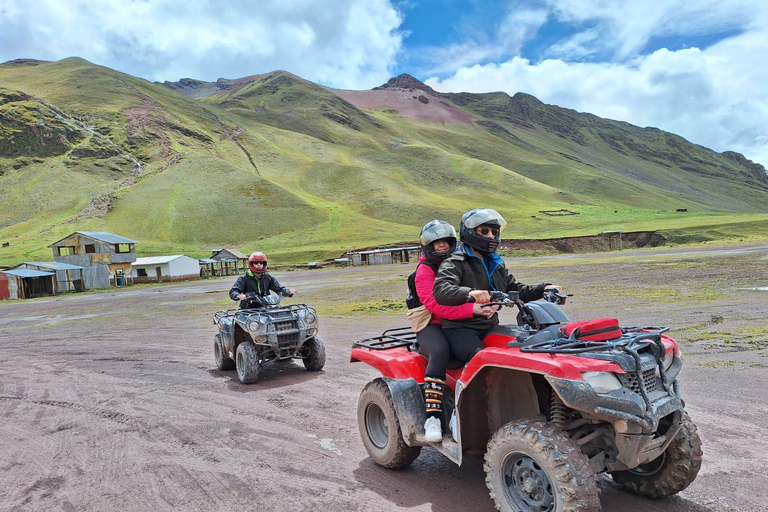 Från Cusco: Färgernas berg och den röda dalen på ATVfrån cusco:Red valley + vinikunka mountain/double seat atv/