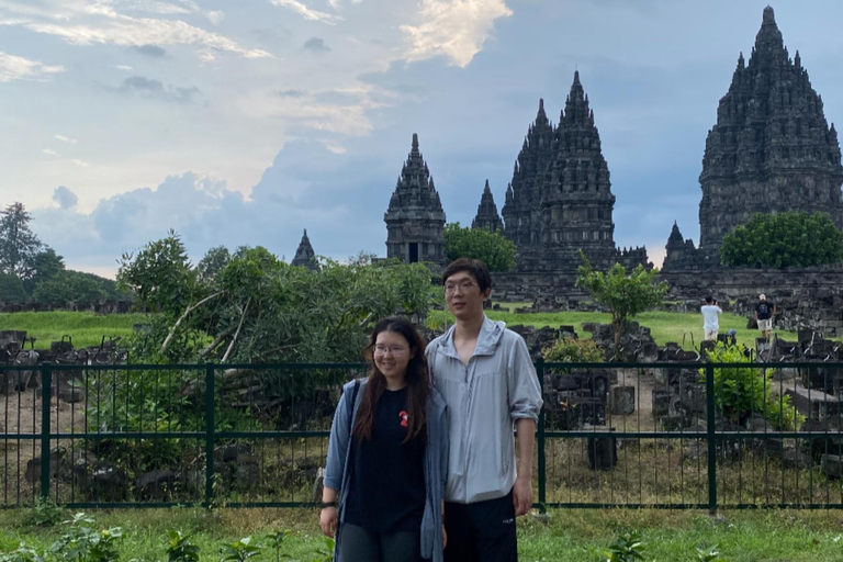Yogyakarta: Prambanan Temple Guided Private Tour with Ticket Prambanan Temple Guided Private Tour without Ticket