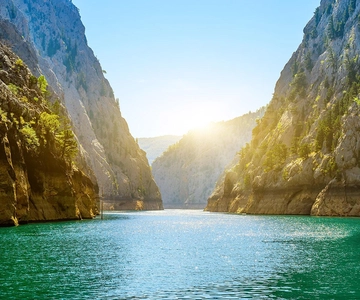 Side/Alanya: Green Canyon Boat Trip w/Unlimited Soft Drinks
