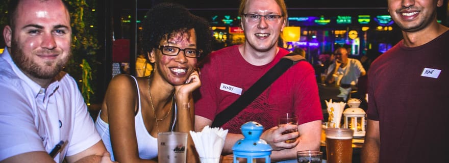 Kuala Lumpur : tournée des bars et vie nocturne (3 établissements et boissons)