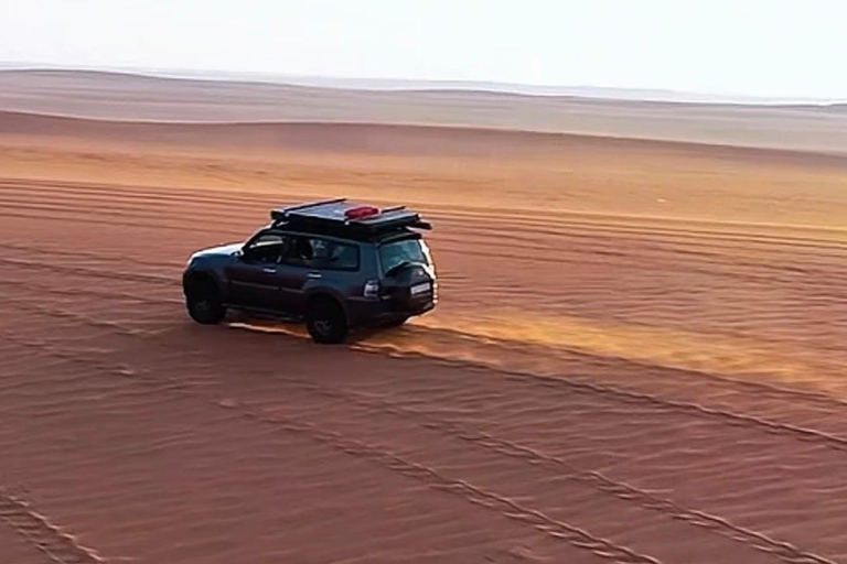 Paragliding and Buggy Riyadh: Sand Dunes Adventure