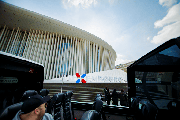 Luxembourg: City Highlights Instagram Tour by Minibus