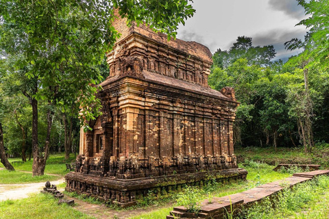 From Da Nang/Hoi An: Visit My Son Sanctuary In Half Day Group Tour