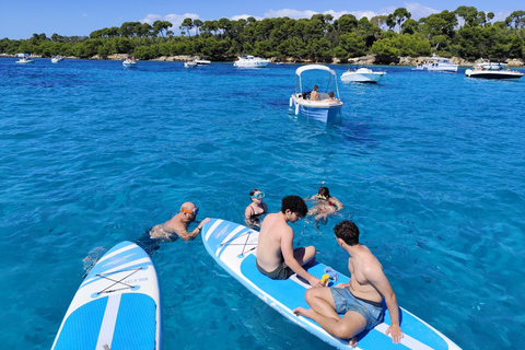 Cruise tour around the Lerins Islands with swimming, departing from Cannes