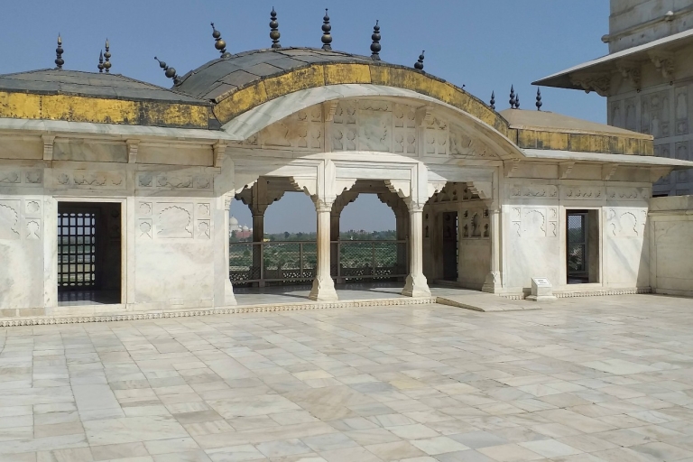 Visita al Taj Mahal al amanecer con desayuno en el restaurante de la azoteaCoche+Guía+entradas a monumentos+desayuno