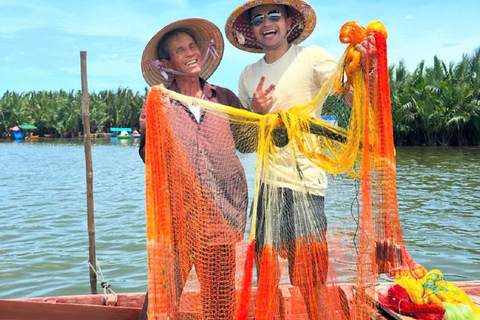 Hoi An: Basket Boat Ride in the Coconut Forest Tour experience include option hotel Pick up and Drop-off