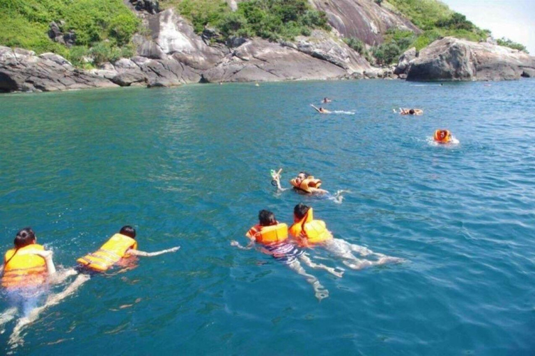 Excursion en bateau rapide pour la plongée en apnée dans les îles Cham : Hoi An / Da NangPrise en charge à Da Nang