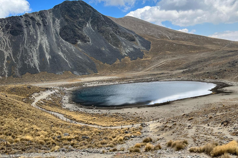 Vanuit Mexico stad: Wandeling in de berg van Toluca (privétour)Toluca&#039;s besneeuwde berg: privéwandeling van 8 kilometer