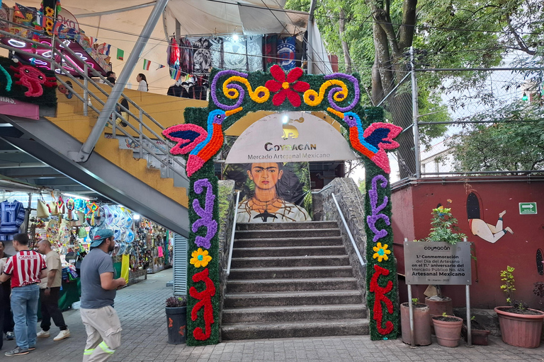 CDMX: Canals, Original Doll Island, Axolotls & Food Guide