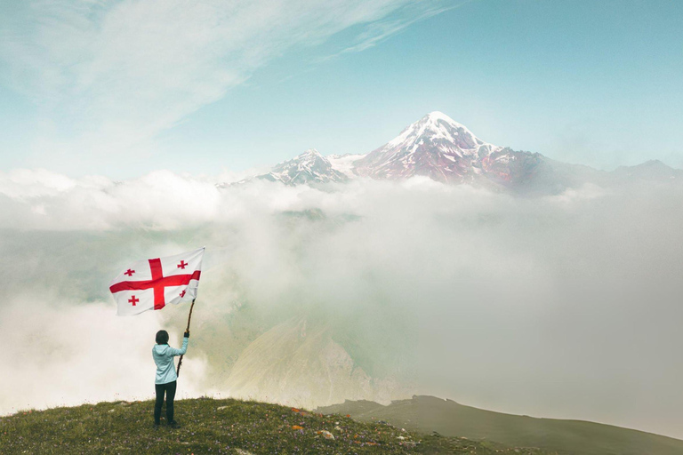 Tbilisi: Day Trip to Kazbegi, Gudauri, Gergeti, and Ananuri