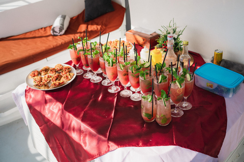 Gili Sailing Experience: Half-Day Sail & Sunset Cruise Gili Sailing Escapade