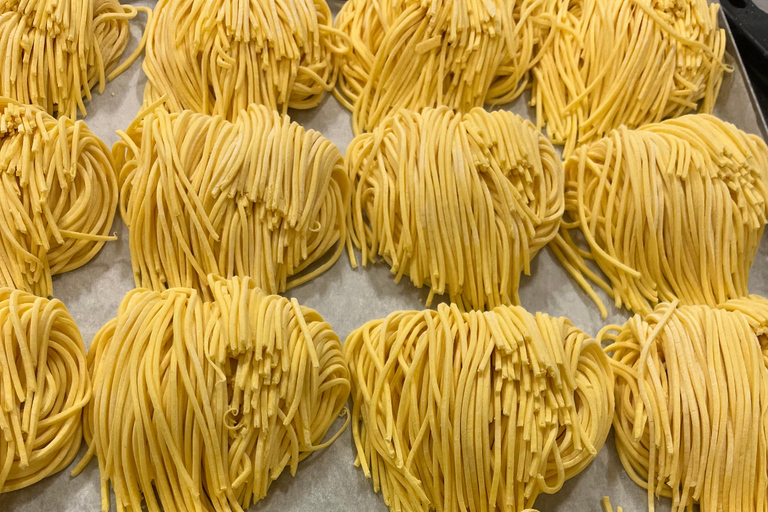 45 min from Milano/Genova: Truffle Hunting + Trattoria Lunch