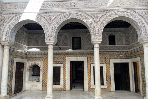 Tunis: Medina Guided Walking Tour with Optional Food