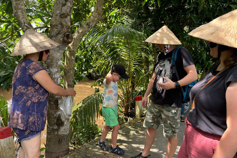 Can Tho: Floating Market, Canal, Cacao Farm & Mekong' Life Private tour with English speaking guide