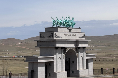 Chinggis Khaan Equestrian Statue & Monastery Tour