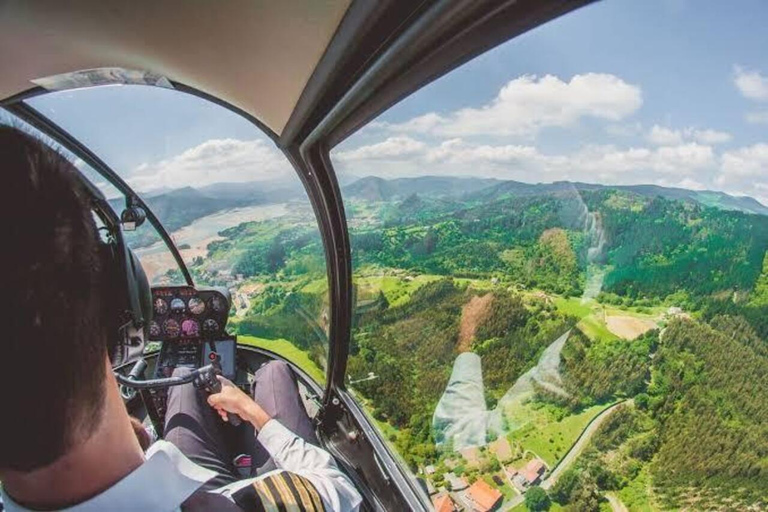 San Sebastián Luxury Coastal Heli-Tour & Michelin-Pintxos