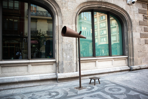 Alhóndiga de Bilbao: Art explained by Artists English Tour