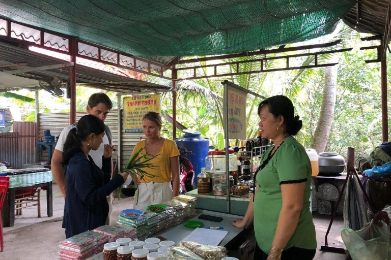 Wycieczka do Delty Mekongu: życie na wsi, kultura i kuchnia