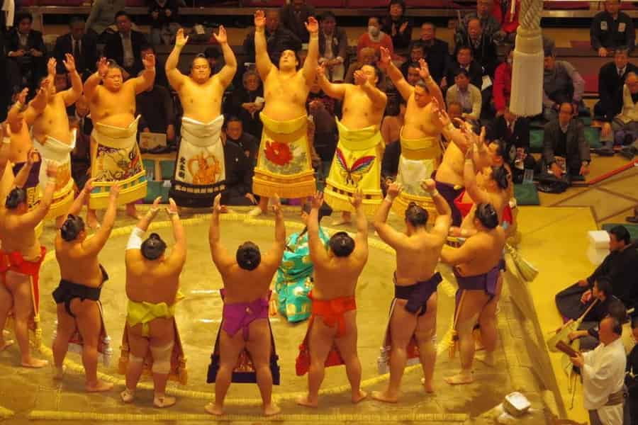 Tokio: Sumo Tour Turnier Tour mit Sitzplatz Tickets. Foto: GetYourGuide