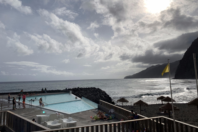 São Miguel: Wycieczka Salto do Prego i wodospad z piknikiem nad morzemSão Miguel: Wycieczka do wodospadu Salto do Prego i piknik nad morzem