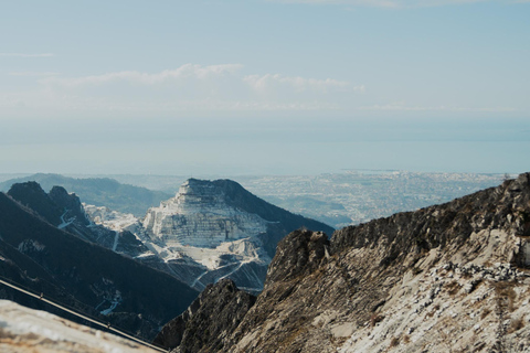Carrara: Michelangelo Quarries and Carrara Art Studios Tour