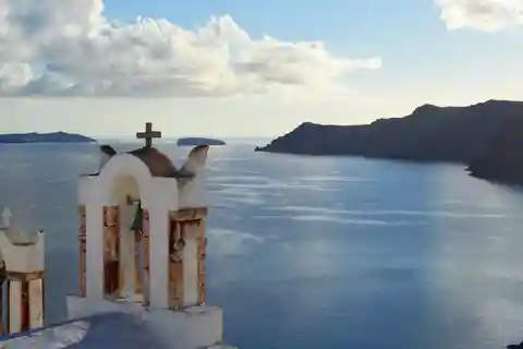 Santorini Essentials: Half-day Private Sightseeing Tour