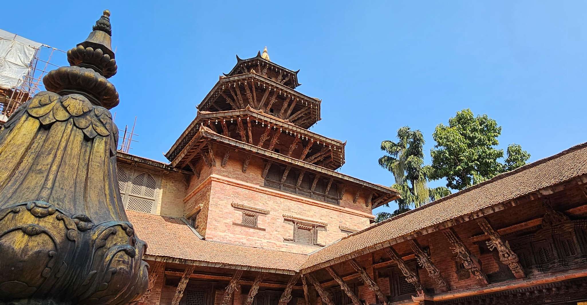 Patan and Bhaktapur City Full Day Tour yakınlarında yapılacak şeyler - Hizvo