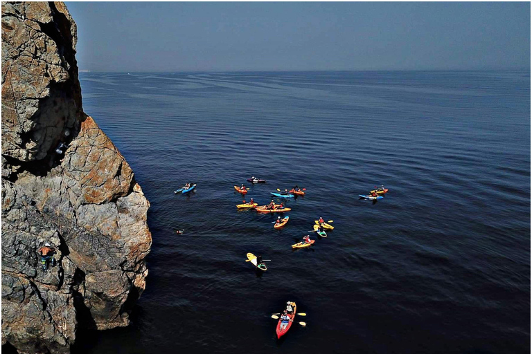 Muscat: Al Qurum Beach Sunset Kayaking Experience