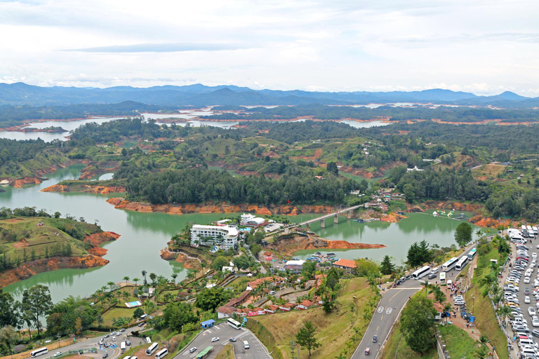 Tour privato di mezza giornata alla Pietra di Peñol da Medellin