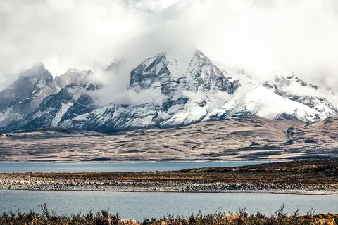 Torres del Paine: O Circuito en Refugio de Montaña (Autoguiado)