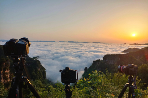 张家界国家森林公园一日游：观赏日出