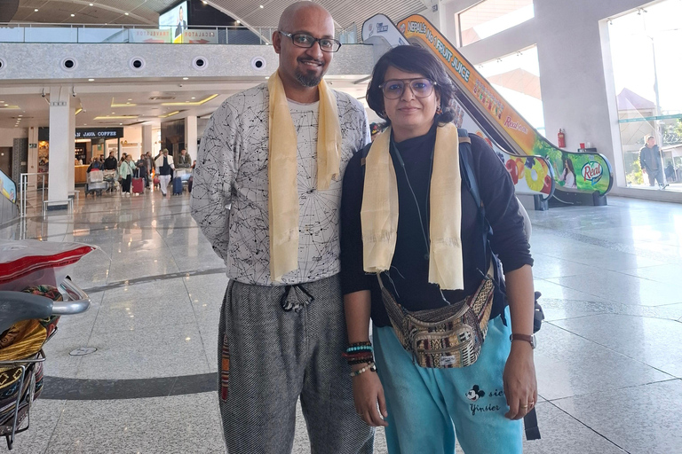 One-Day Private Vehicle Sightseeing Tour – 6 Points