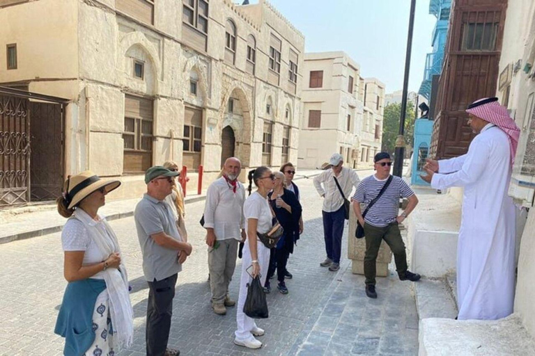 Tour privado de día completo por Yeda: de Al Balad a la CornicheExcursión privada de día completo a Yeda: de Al Balad a la Corniche