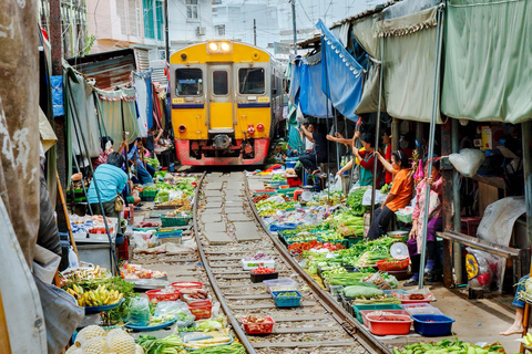 Bangkok: Escursione giornaliera alla ferrovia di Maeklong e al mercato galleggiante di AmphawaTour per piccoli gruppi con punto d&#039;incontro