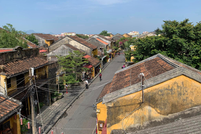 Da Nang/Hoi An: Tour in barca sul fiume del cocco e Festival delle LanterneAutista privato e auto