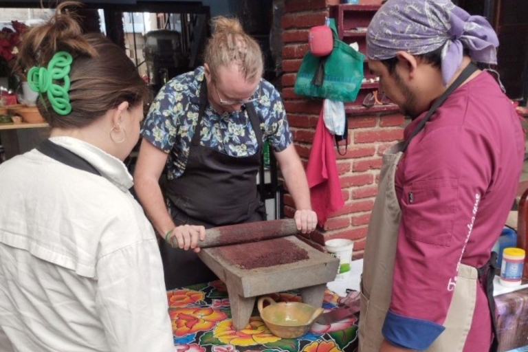 Oaxaca: Chocolate Workshop with Tasting