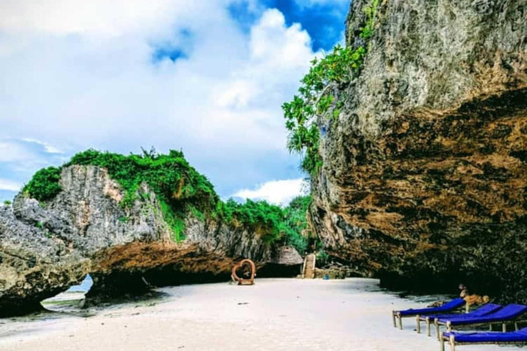 Zanzibar: Salaam Cave & Mtende Beach Hidden Paradise Tour