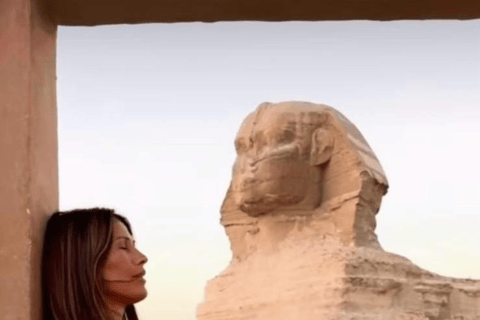 Pyramides, Sakkara et Memphis - Visite privée avec déjeunerVisite privée avec guide, transfert et déjeuner, à l&#039;exclusion des droits d&#039;entrée.