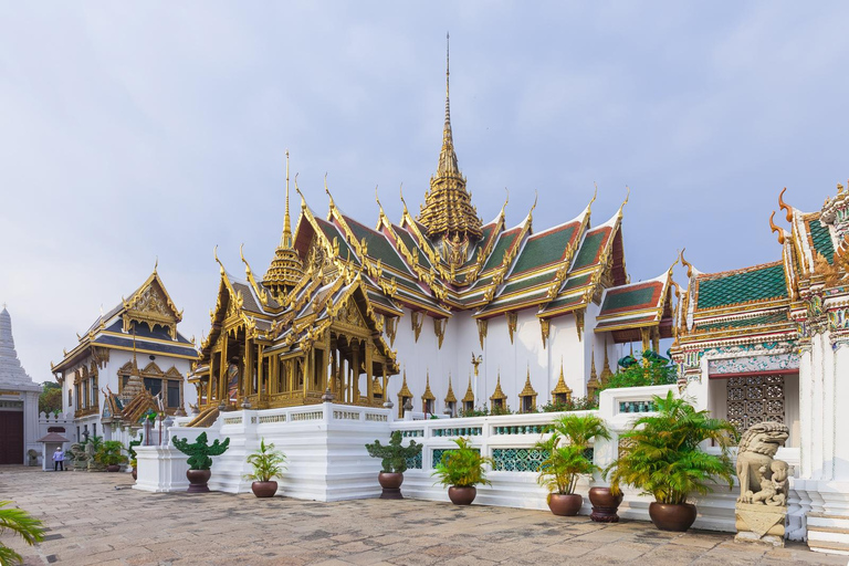 Bangkok: Grand Palace, Wat Pho, Wat Arun Sacred & Local Tour Tha Maharaj